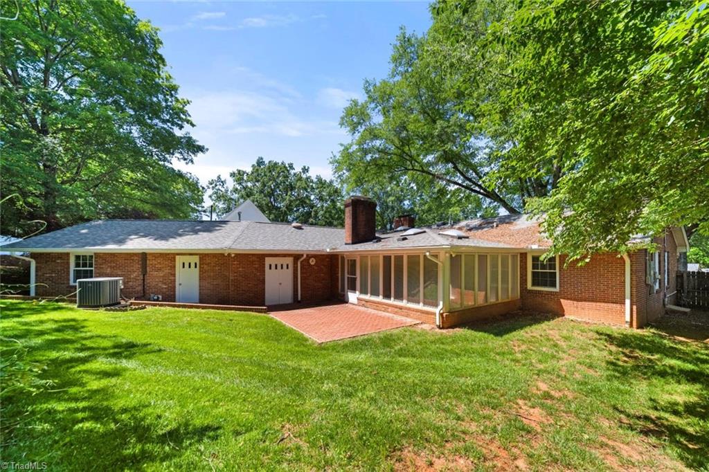 Winston-Salem, North Carolina 27106, United States, 4 Bedrooms Bedrooms, ,3 BathroomsBathrooms,Residential,Active,12619