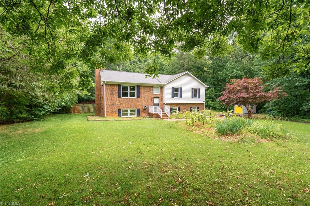 100 Andrea Drive, Jamestown, North Carolina image 1