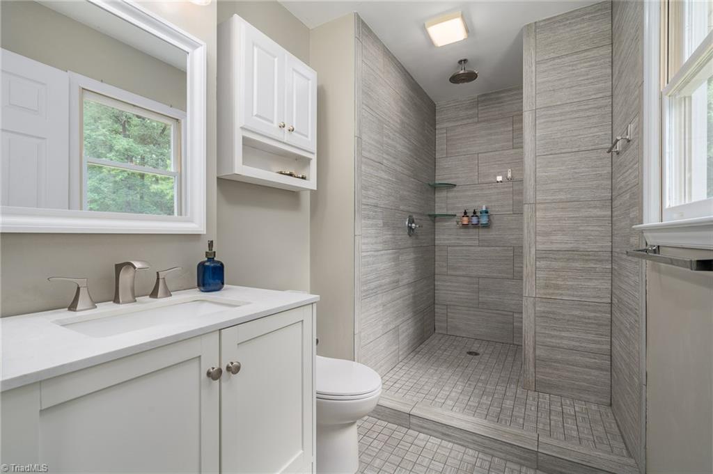 100 Andrea Drive, Jamestown, North Carolina image 11