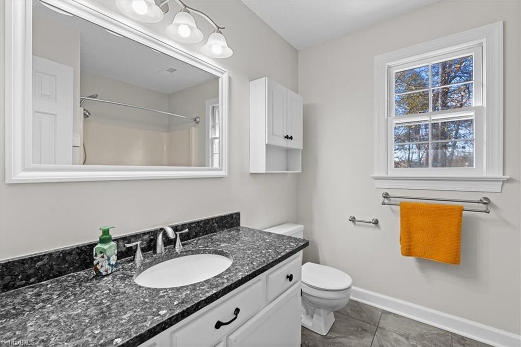 Greensboro, North Carolina 27410, United States, 3 Bedrooms Bedrooms, ,3 BathroomsBathrooms,Residential,Active,242504