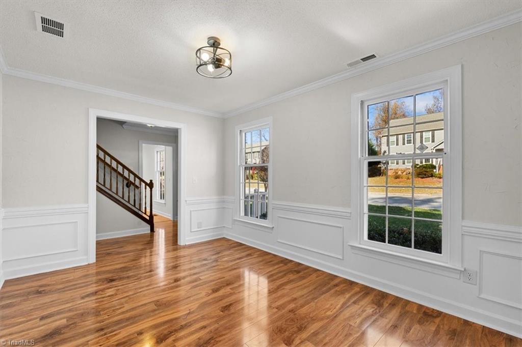 Greensboro, North Carolina 27410, United States, 3 Bedrooms Bedrooms, ,3 BathroomsBathrooms,Residential,Active,242504