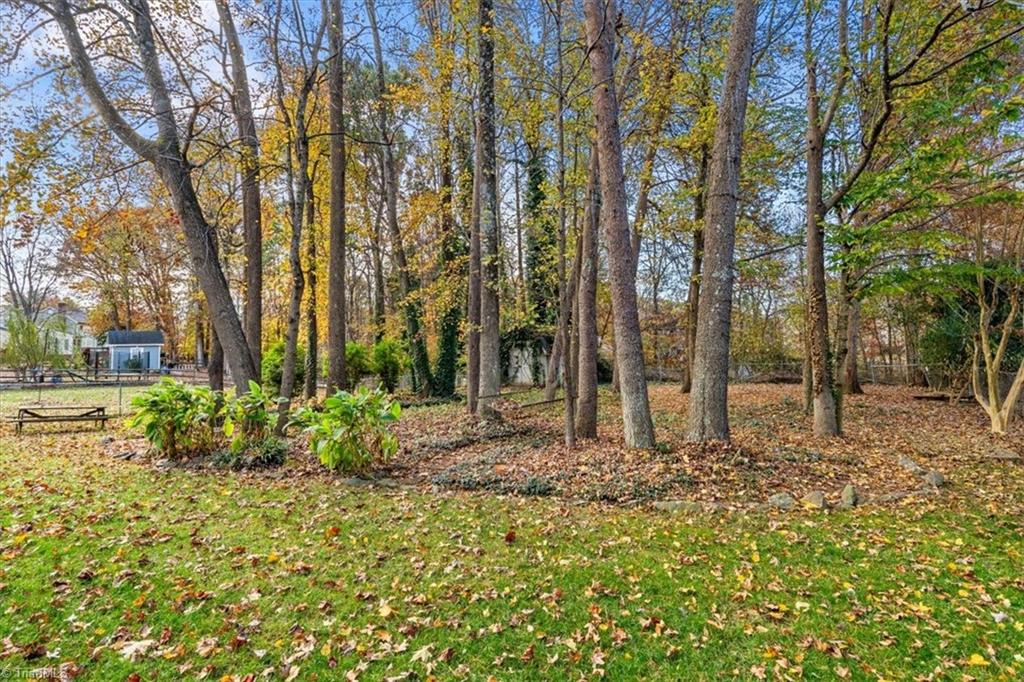 Greensboro, North Carolina 27410, United States, 3 Bedrooms Bedrooms, ,3 BathroomsBathrooms,Residential,Active,242504