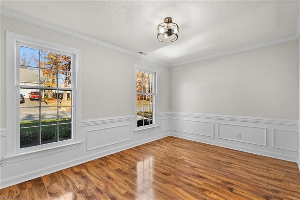 Greensboro, North Carolina 27410, United States, 3 Bedrooms Bedrooms, ,3 BathroomsBathrooms,Residential,Active,242504