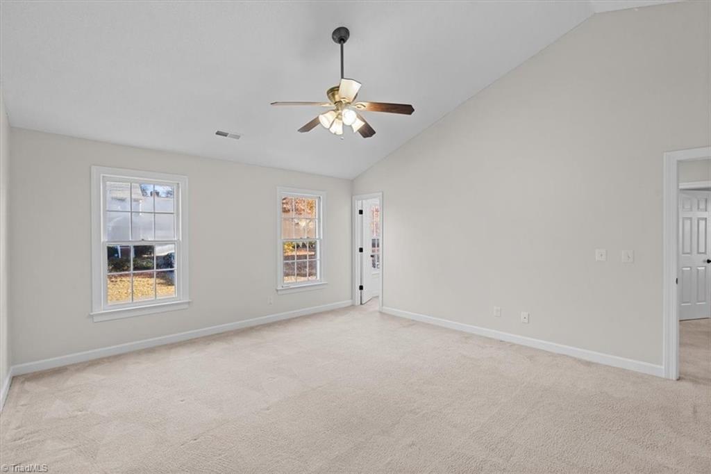 Greensboro, North Carolina 27410, United States, 3 Bedrooms Bedrooms, ,3 BathroomsBathrooms,Residential,Active,242504