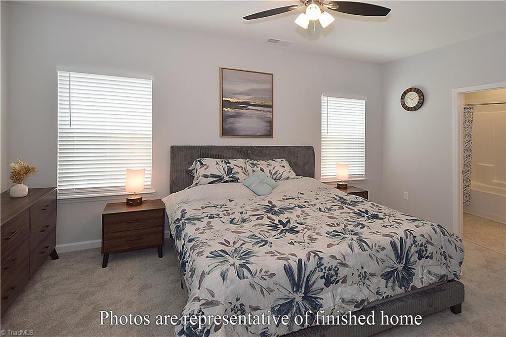 Greensboro, North Carolina 27405, United States, 3 Bedrooms Bedrooms, ,3 BathroomsBathrooms,Residential,Active,179043