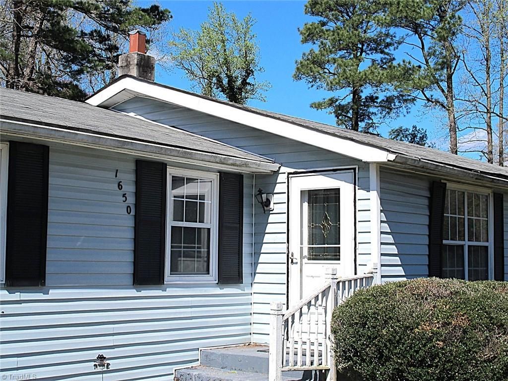 Photo of 1650 Kersey Valley Road, Archdale, NC 27263 (MLS # 1212706)