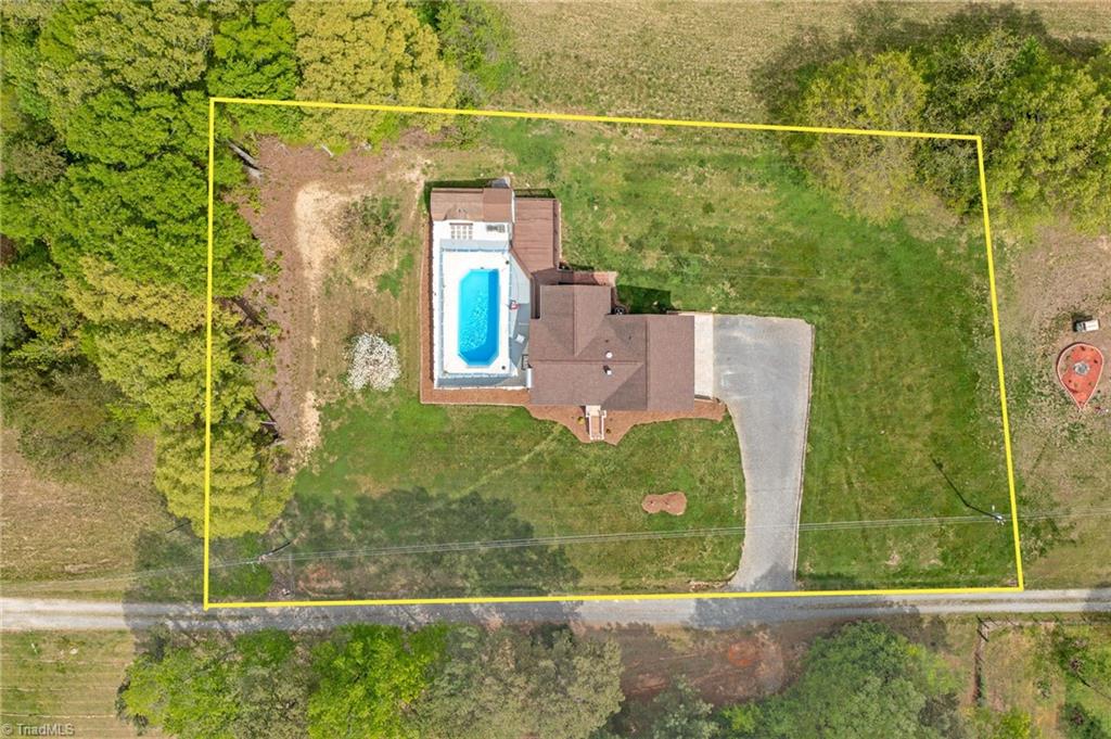 195 Old Farm Lane, Mocksville, North Carolina image 2
