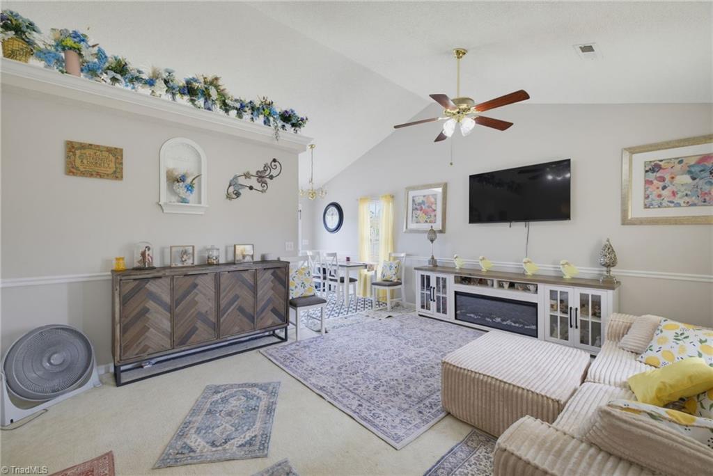 2459 Shadow Valley Road