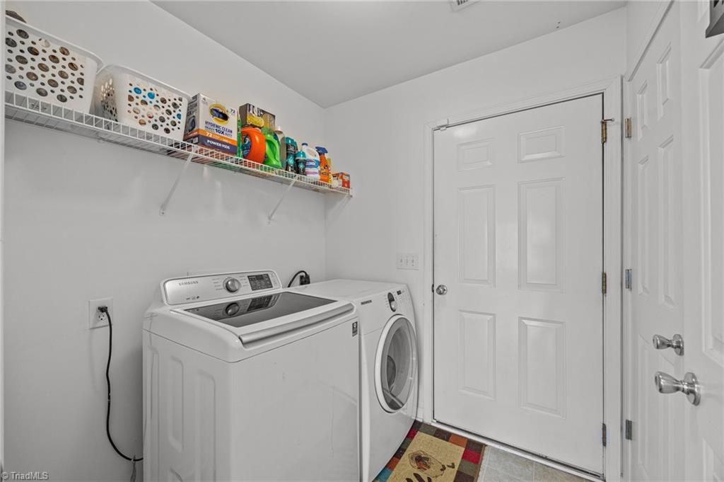607 Walnut Crossing Drive, Whitsett, North Carolina image 7