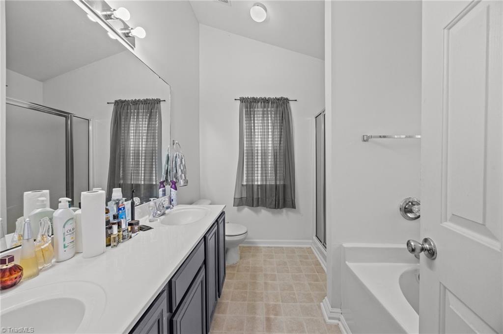 607 Walnut Crossing Drive, Whitsett, North Carolina image 10