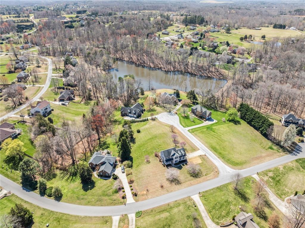7705 Haw Meadows Drive, Kernersville, North Carolina image 46