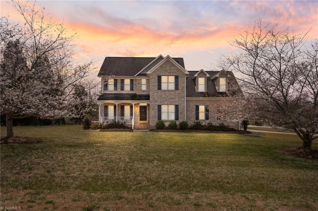 7705 Haw Meadows Drive, Kernersville, North Carolina image 6