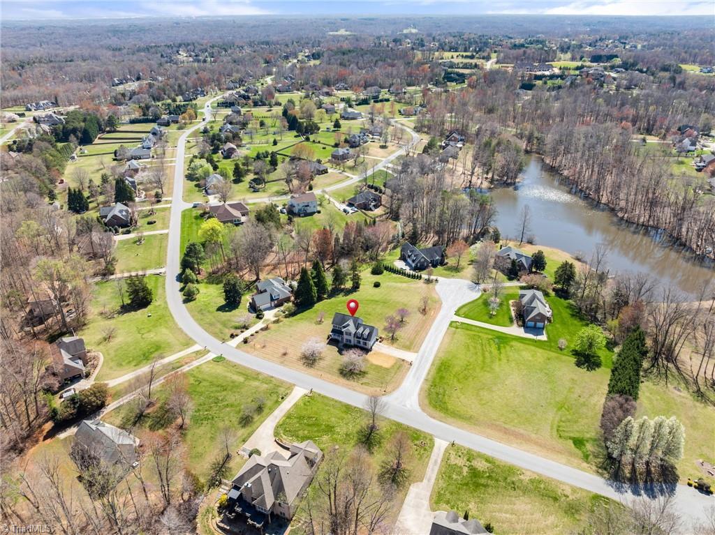 7705 Haw Meadows Drive, Kernersville, North Carolina image 45
