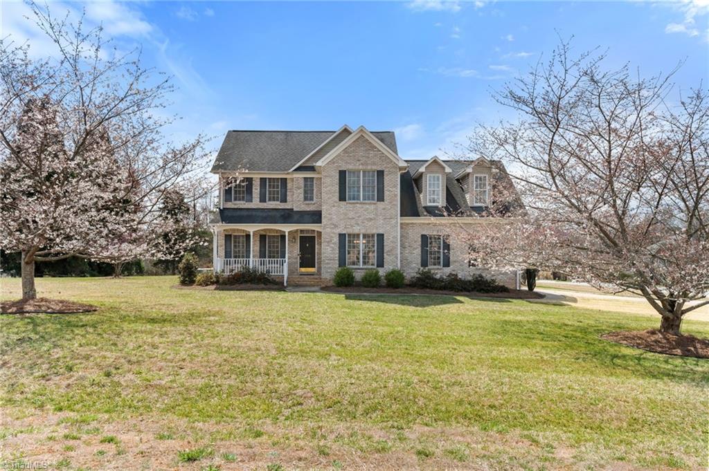 7705 Haw Meadows Drive, Kernersville, North Carolina image 3