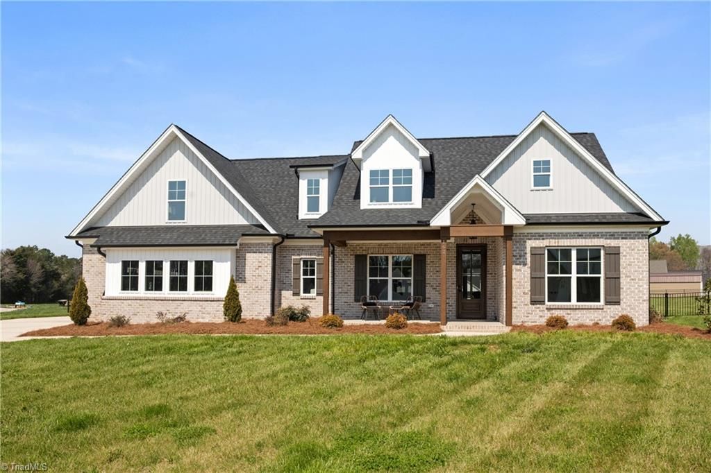 Photo of 162 Meeting House Lane, Advance, NC 27006 (MLS # 1207980)