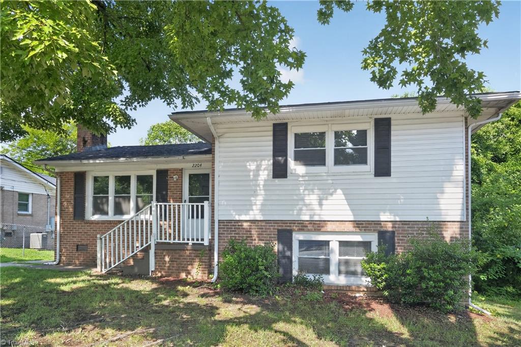 2204 Maybank Drive, Greensboro, NC, 27403