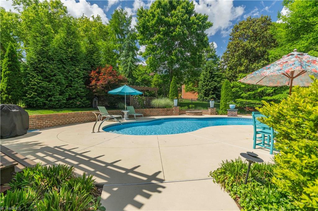 8116 Glengarriff Road, Clemmons, North Carolina image 9