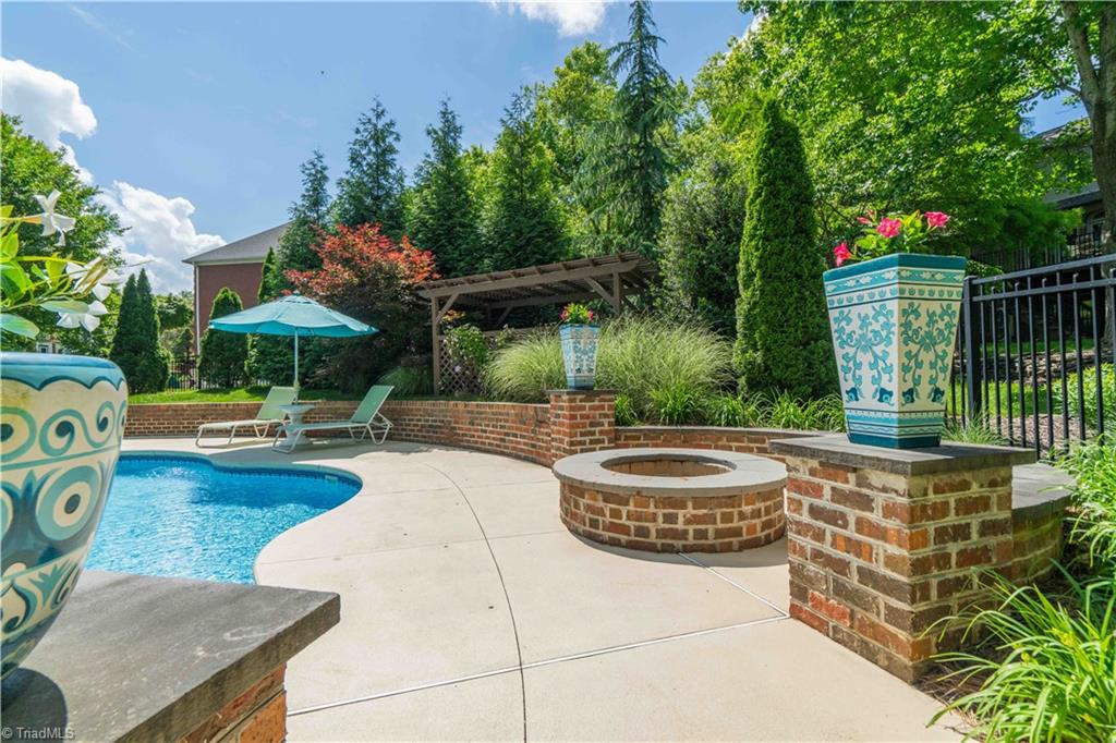 8116 Glengarriff Road, Clemmons, North Carolina image 12