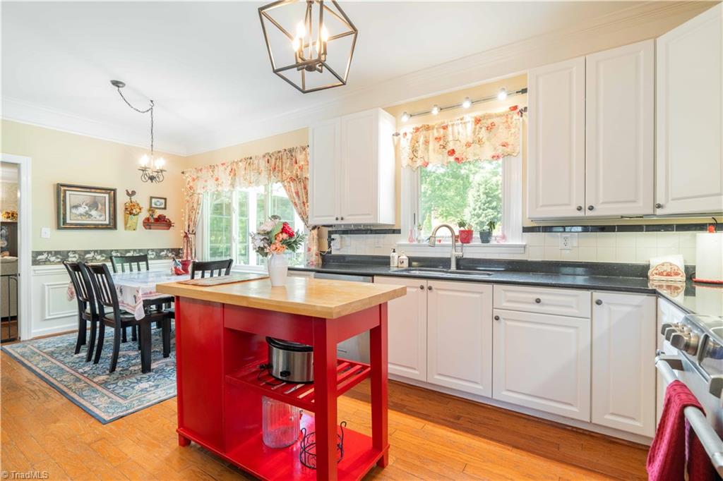 8116 Glengarriff Road, Clemmons, North Carolina image 26