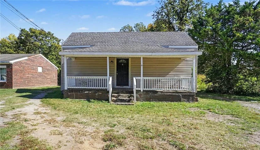 919 Asheboro Street, photo 1 of 25