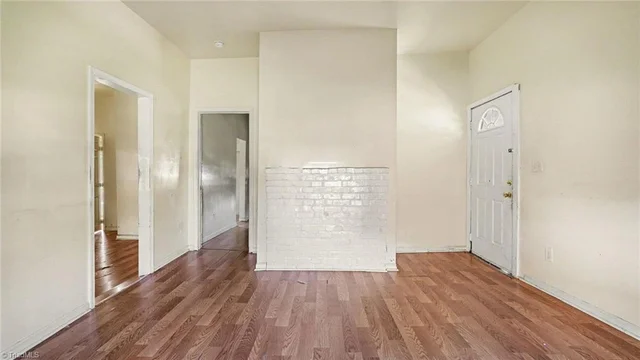 919 Asheboro Street, photo 3 of 25
