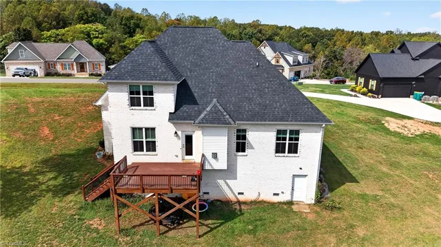 187 Providence Trail, photo 4 of 39