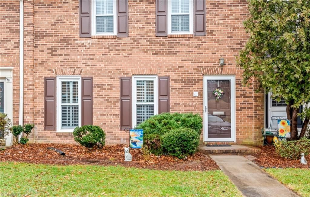 Photo of 3830 Huntingreen Lane #C, Winston-Salem, NC 27106 (MLS # 1210565)