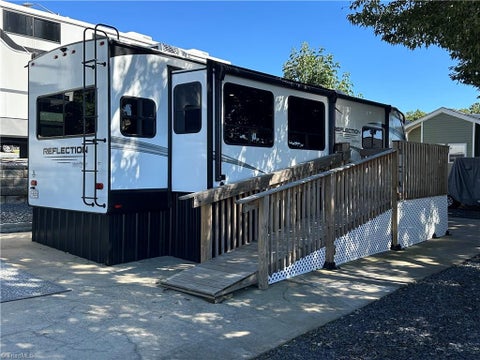 Mobile Home For Sale - 103 Brit Lane<br/> Montgomery County, New London, NC 28127