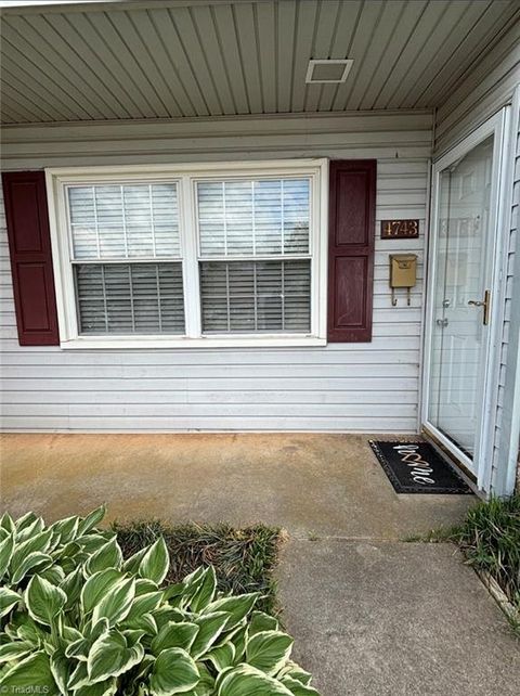 Homes For Rent - 4743 Champion Court<br/> Greensboro, NC 27410