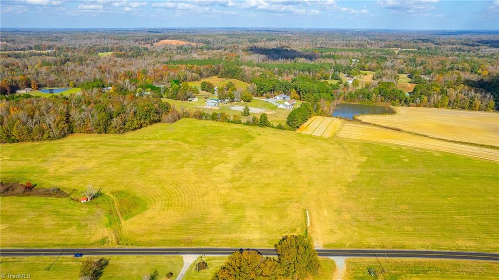 6625 Phillippi Road, Liberty, North Carolina image 2