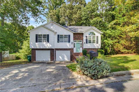 Homes For Sale - 3913 Landover Drive<br/> Guilford County, High Point, NC 27265