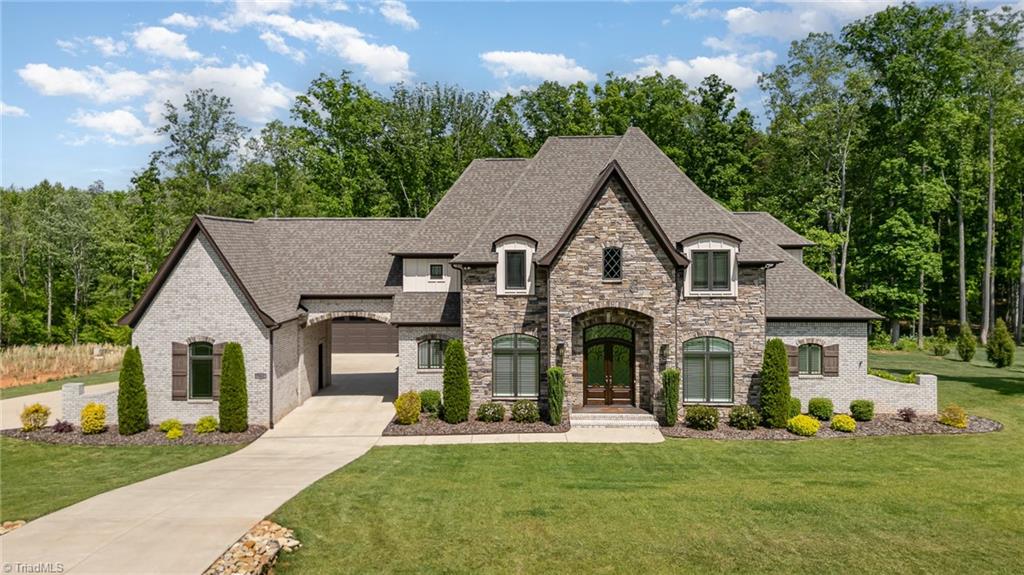 7822 Neugent Drive, Kernersville, North Carolina image 1