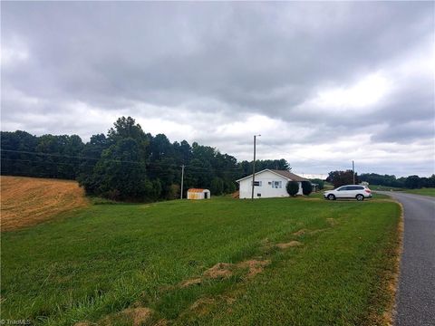 A home in Mount Airy