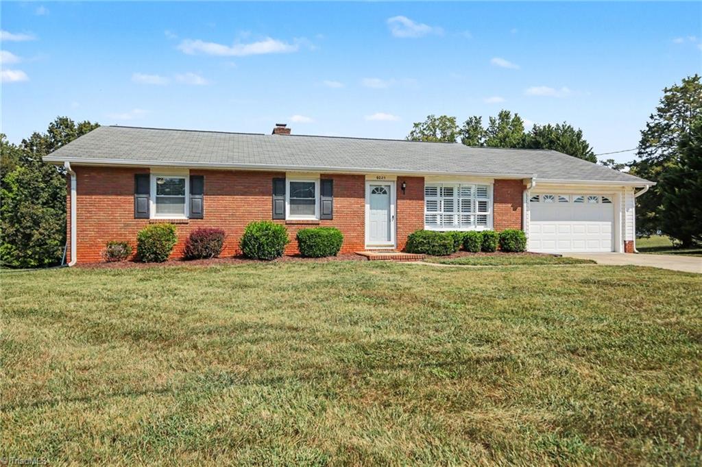 Photo of 6025 Skylark Road, Pfafftown, NC 27040 (MLS # 1235969)