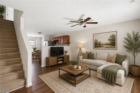 Townhouse For Sale - 111 Swan Haven Lane<br/> Guilford County, Greensboro, NC 27405