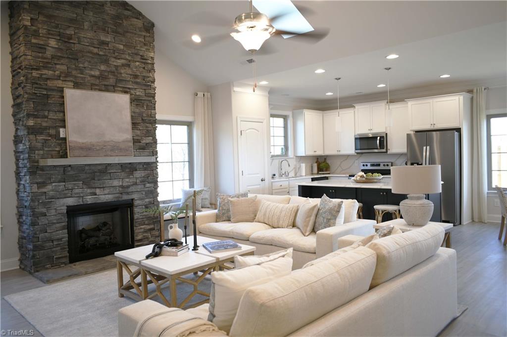 4711 Willowstone Drive