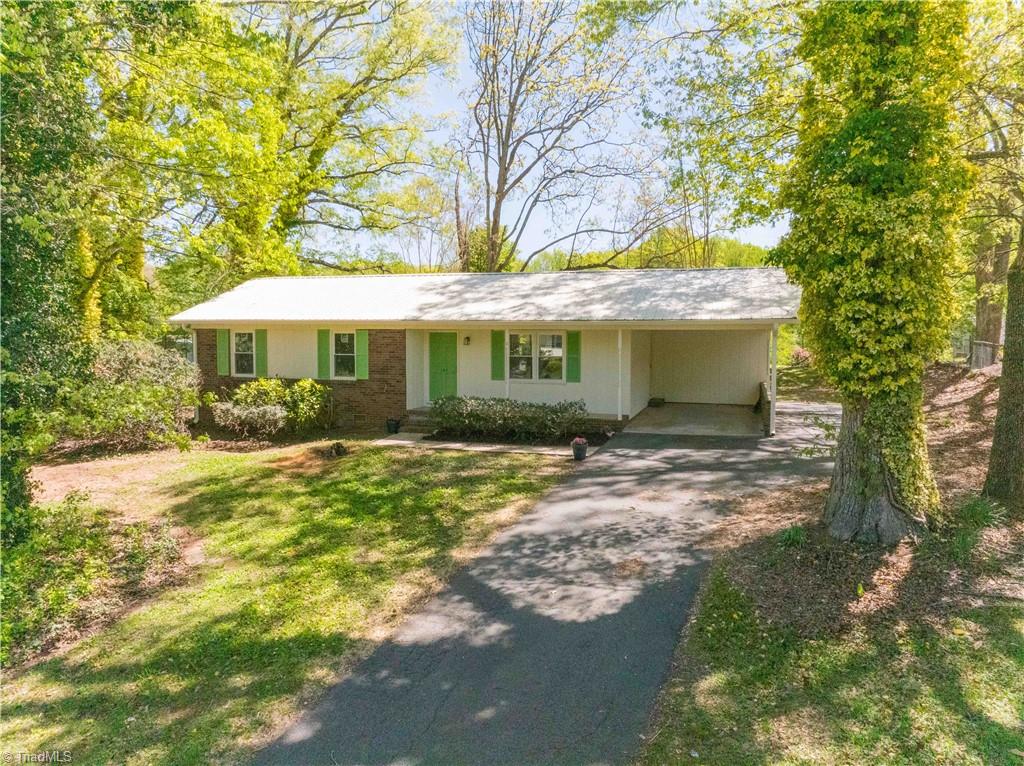 122 Westridge Drive, King, North Carolina image 1