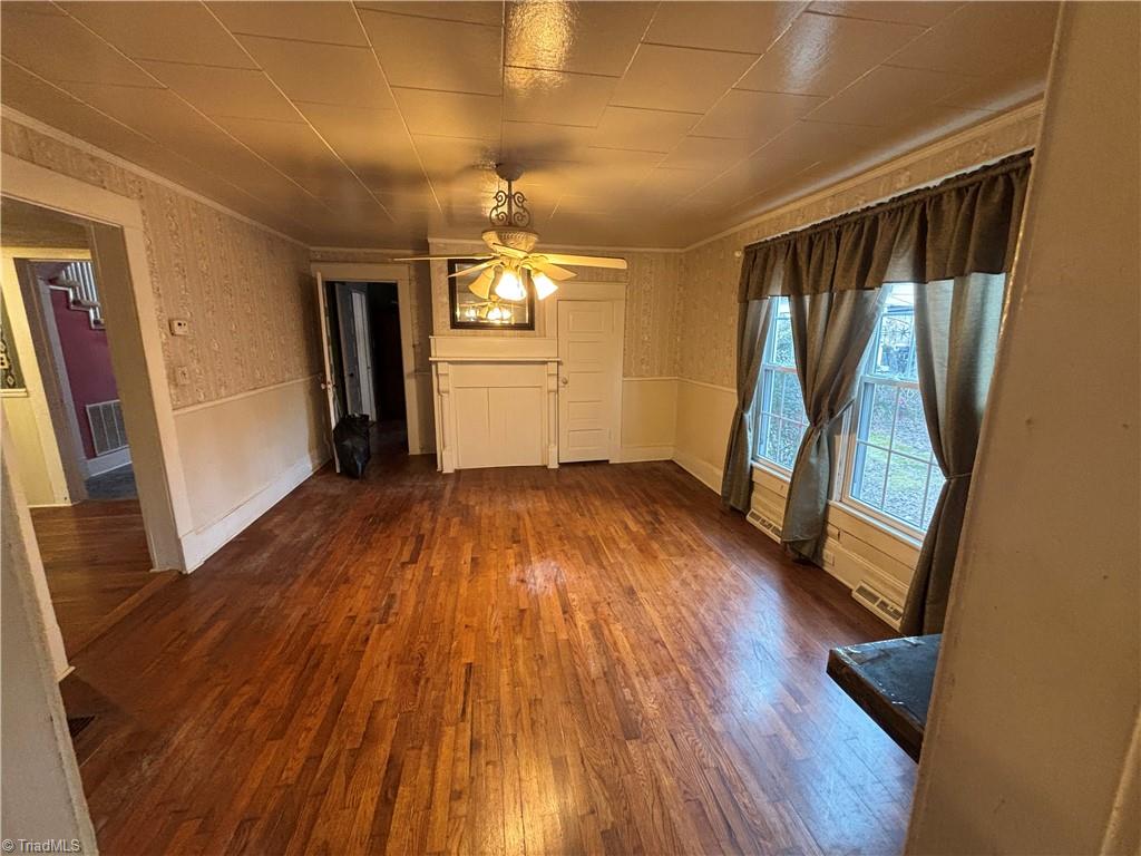 7323 Shadyside Drive