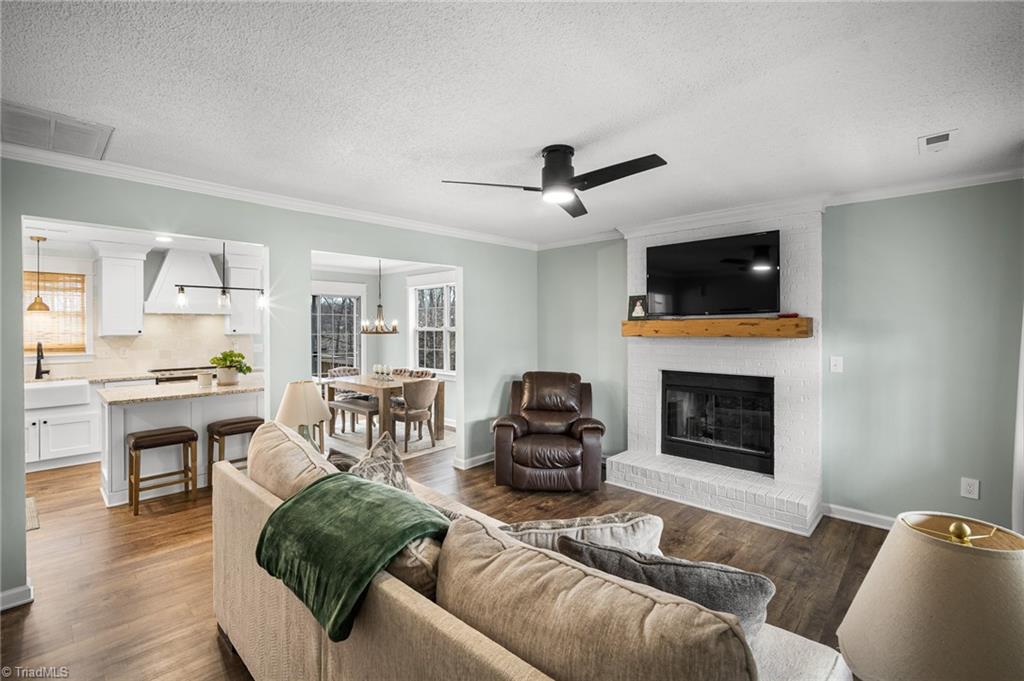 165 Crossfield Court