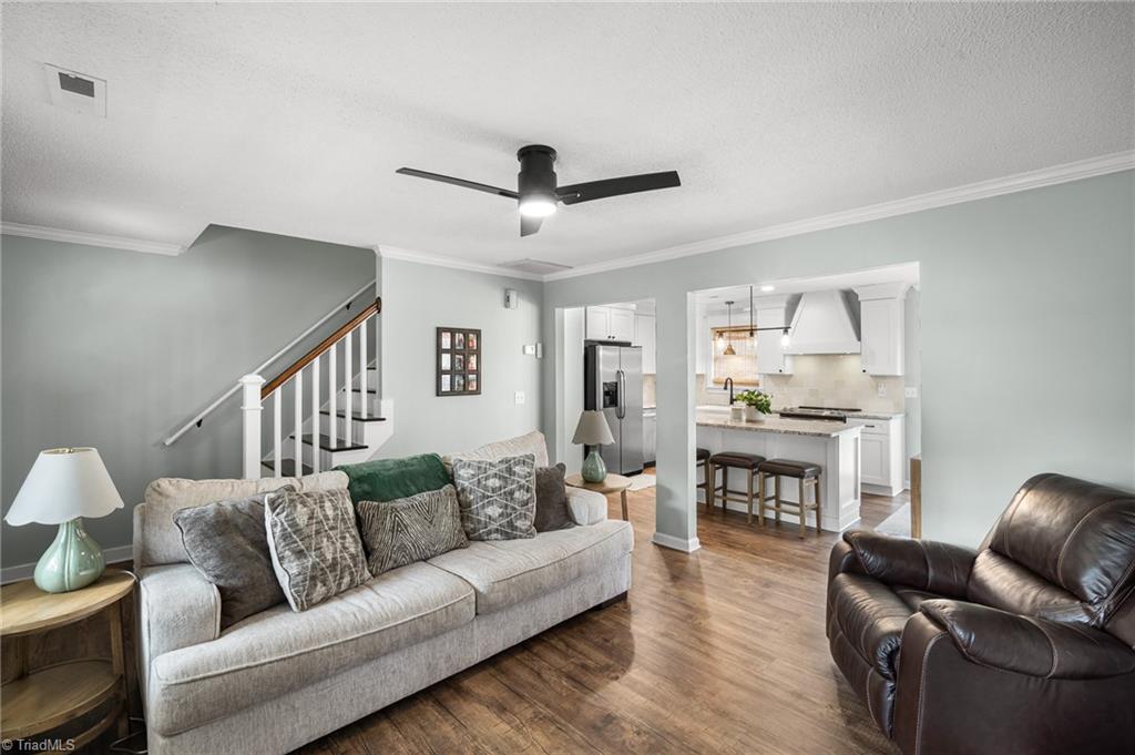 165 Crossfield Court