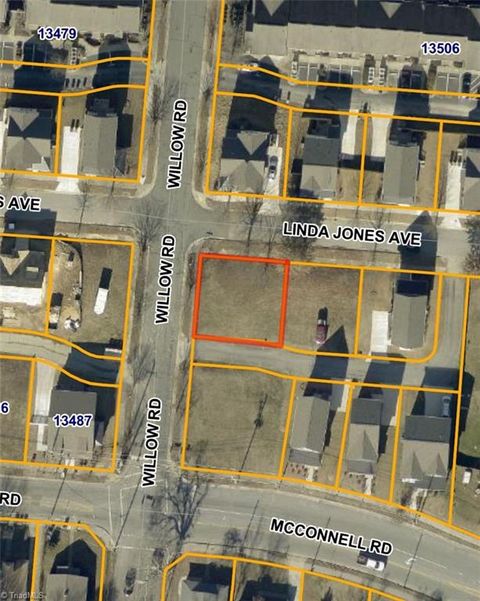 Vacant Land For Sale - 2100 Linda Jones Avenue<br/> Greensboro, NC 27401