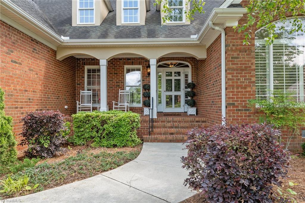 708 Mill Pointe Way