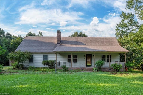 Homes For Sale - 6351 Cashatt Road<br/> Guilford County, High Point, NC 27263