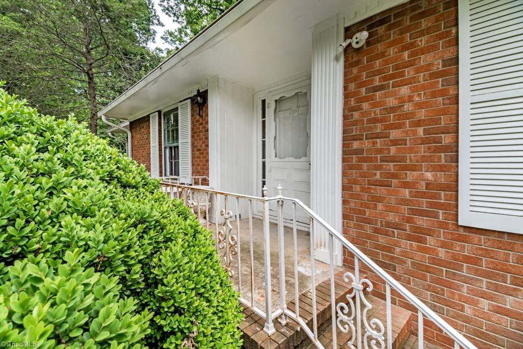 1281 Woodbrook Drive, Kernersville, North Carolina image 42