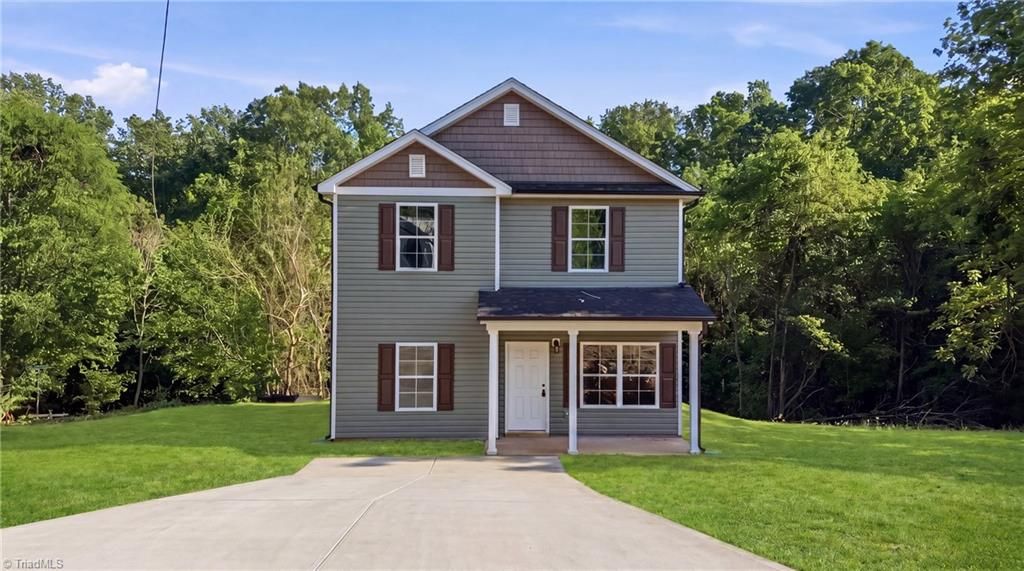 Photo of 1103 Craver Drive, Lexington, NC 27292 (MLS # 1217490)
