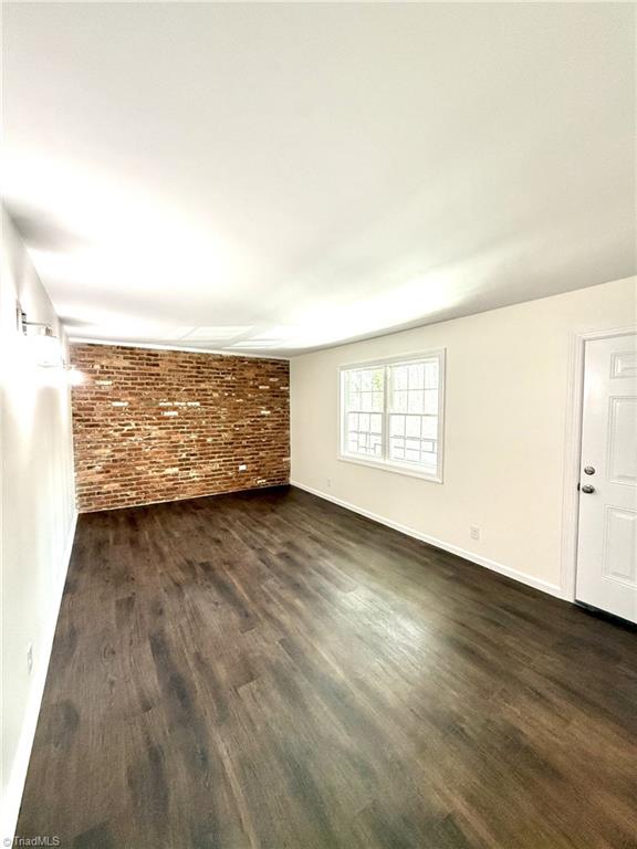 Kernersville, North Carolina 27284, United States, 2 Bedrooms Bedrooms, ,2 BathroomsBathrooms,Residential,Pending,81658