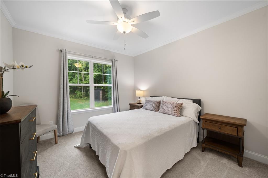 Clemmons, North Carolina 27012, United States, 4 Bedrooms Bedrooms, ,3 BathroomsBathrooms,Residential,Pending,190680