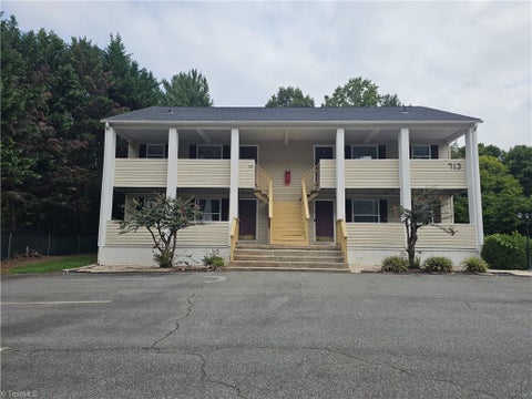 Multifamily For Sale - 713 E Lexington Road<br/> Mocksville, NC 27028