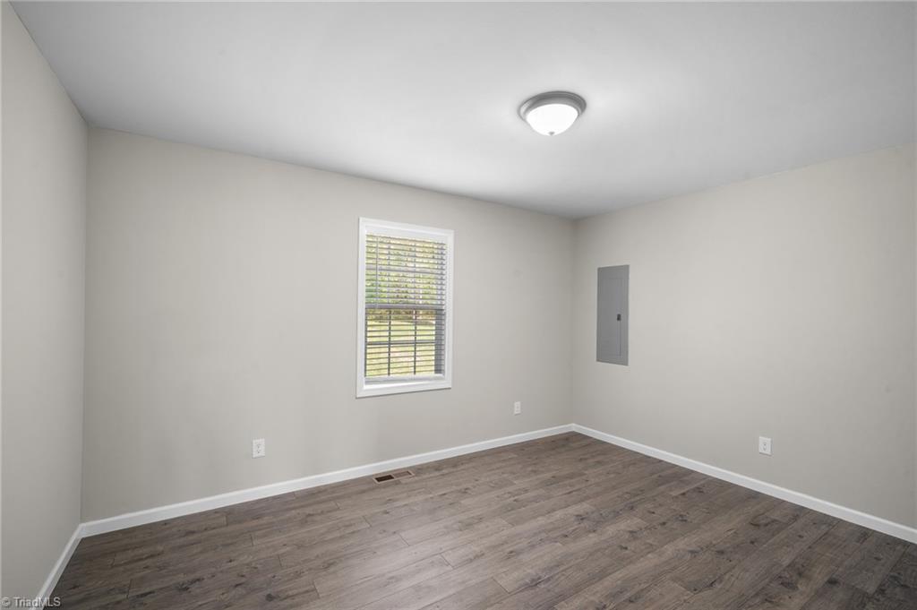 866 Falling Creek Court, Rural Hall, North Carolina image 14