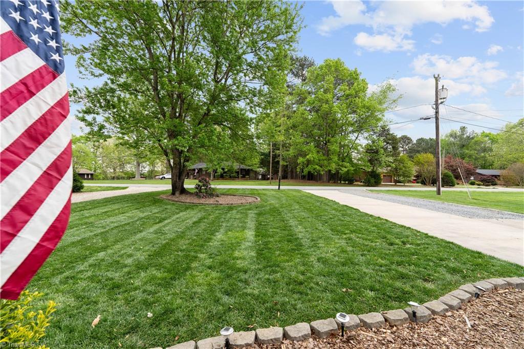 5211 Driftwood Drive, Davidson, North Carolina image 5